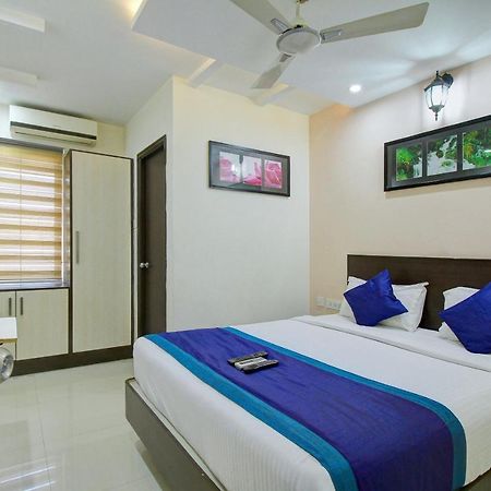 Hotel Rd Towers Chennai Zewnętrze zdjęcie