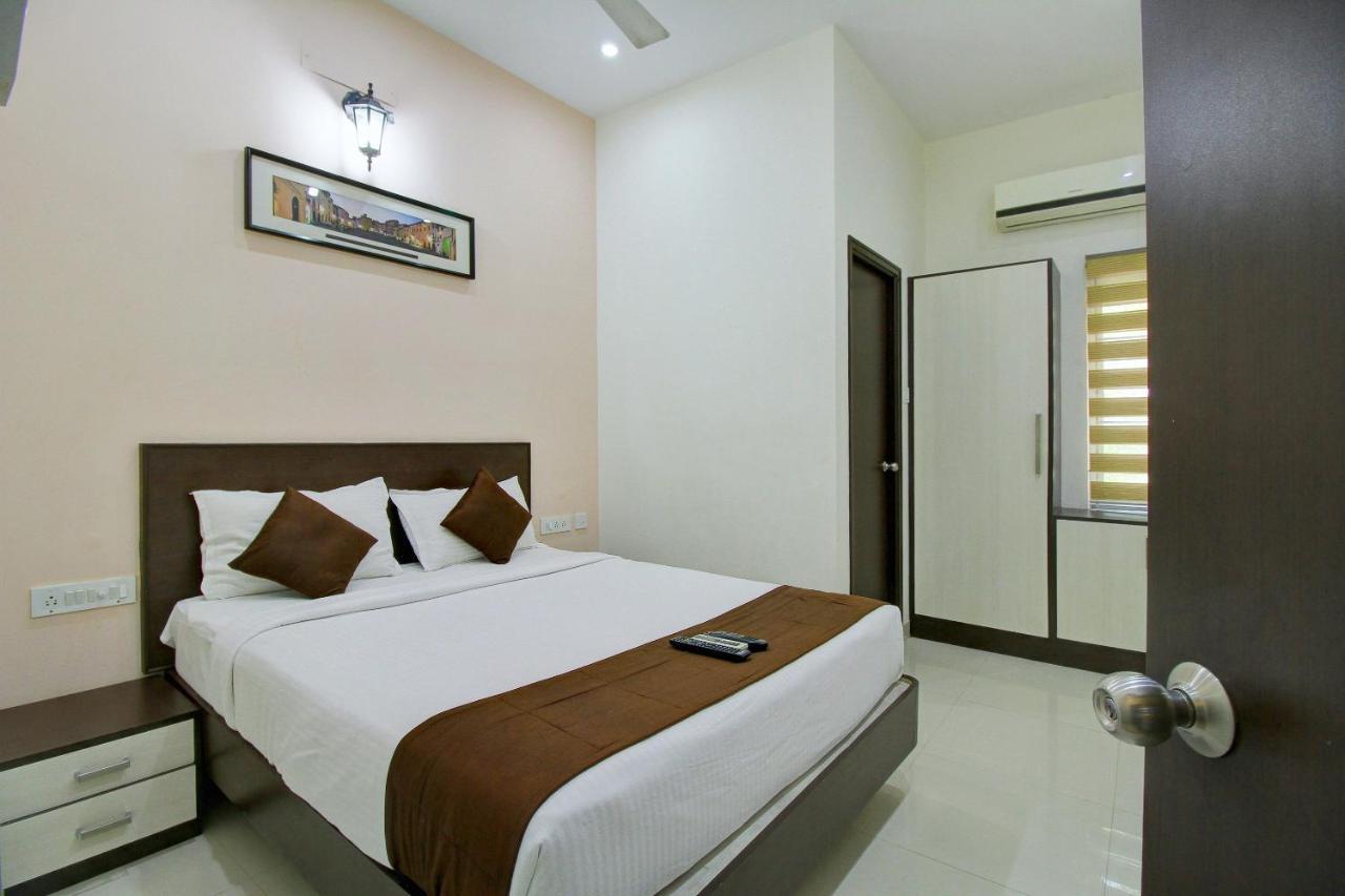 Hotel Rd Towers Chennai Zewnętrze zdjęcie