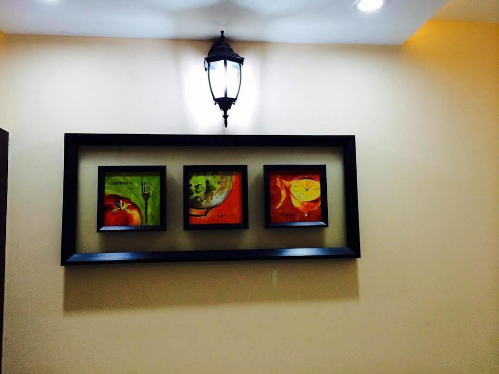 Hotel Rd Towers Chennai Zewnętrze zdjęcie