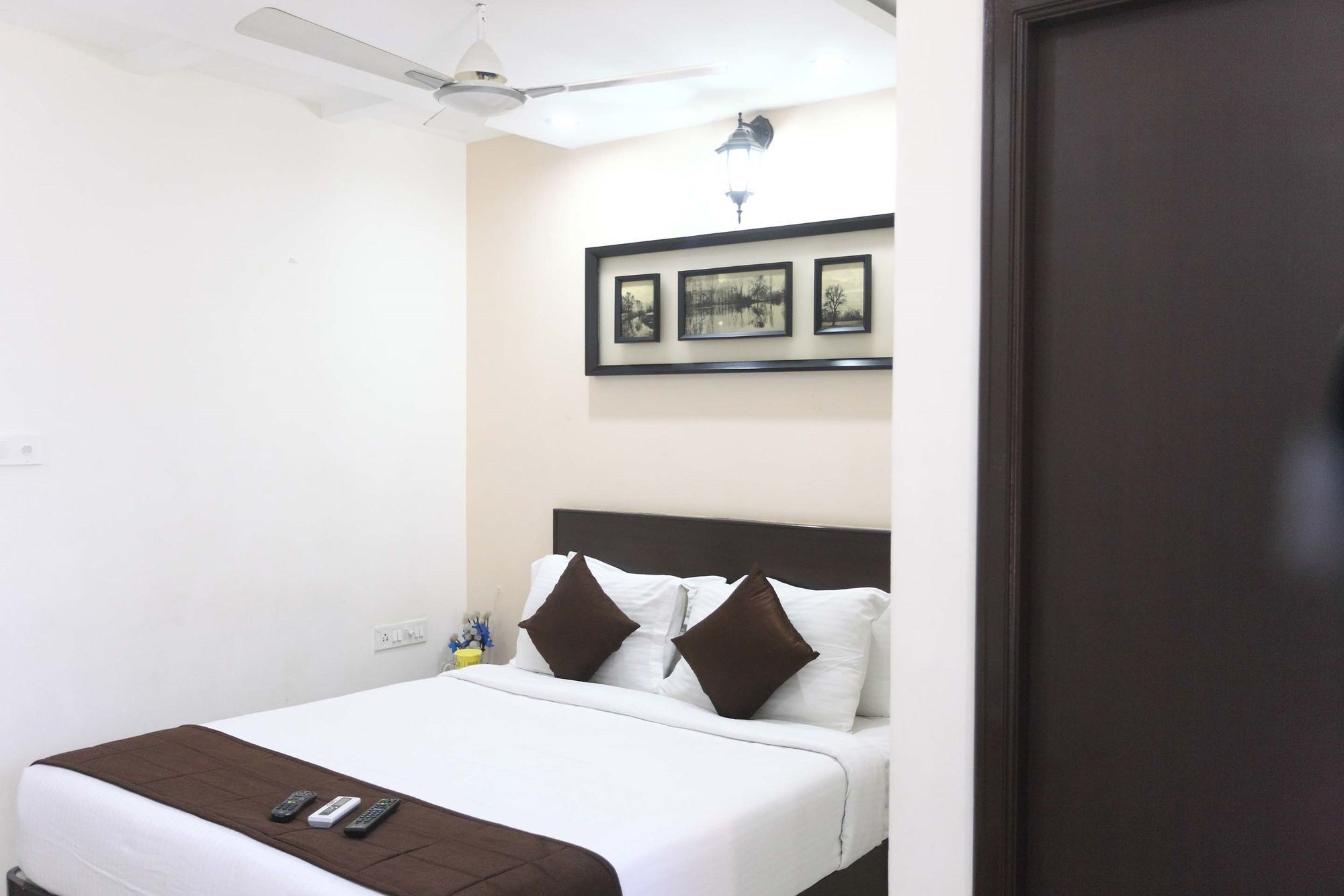 Hotel Rd Towers Chennai Zewnętrze zdjęcie